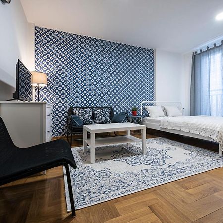 !Promo! Сentral Safe N Sound Studio-Free Private Parking-Fast Wi-Fi Novi Sad Exteriör bild