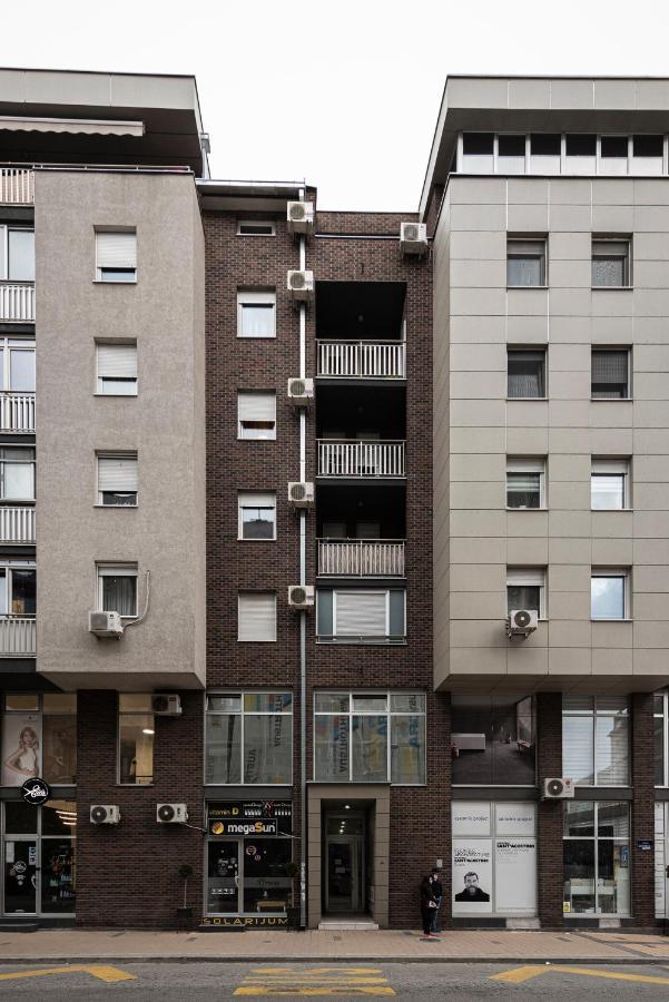 !Promo! Сentral Safe N Sound Studio-Free Private Parking-Fast Wi-Fi Novi Sad Exteriör bild